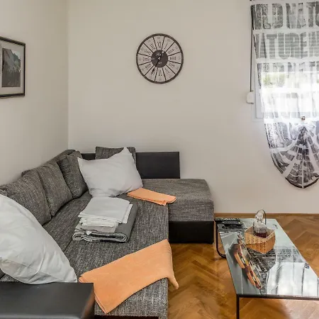 Breki Apartment *